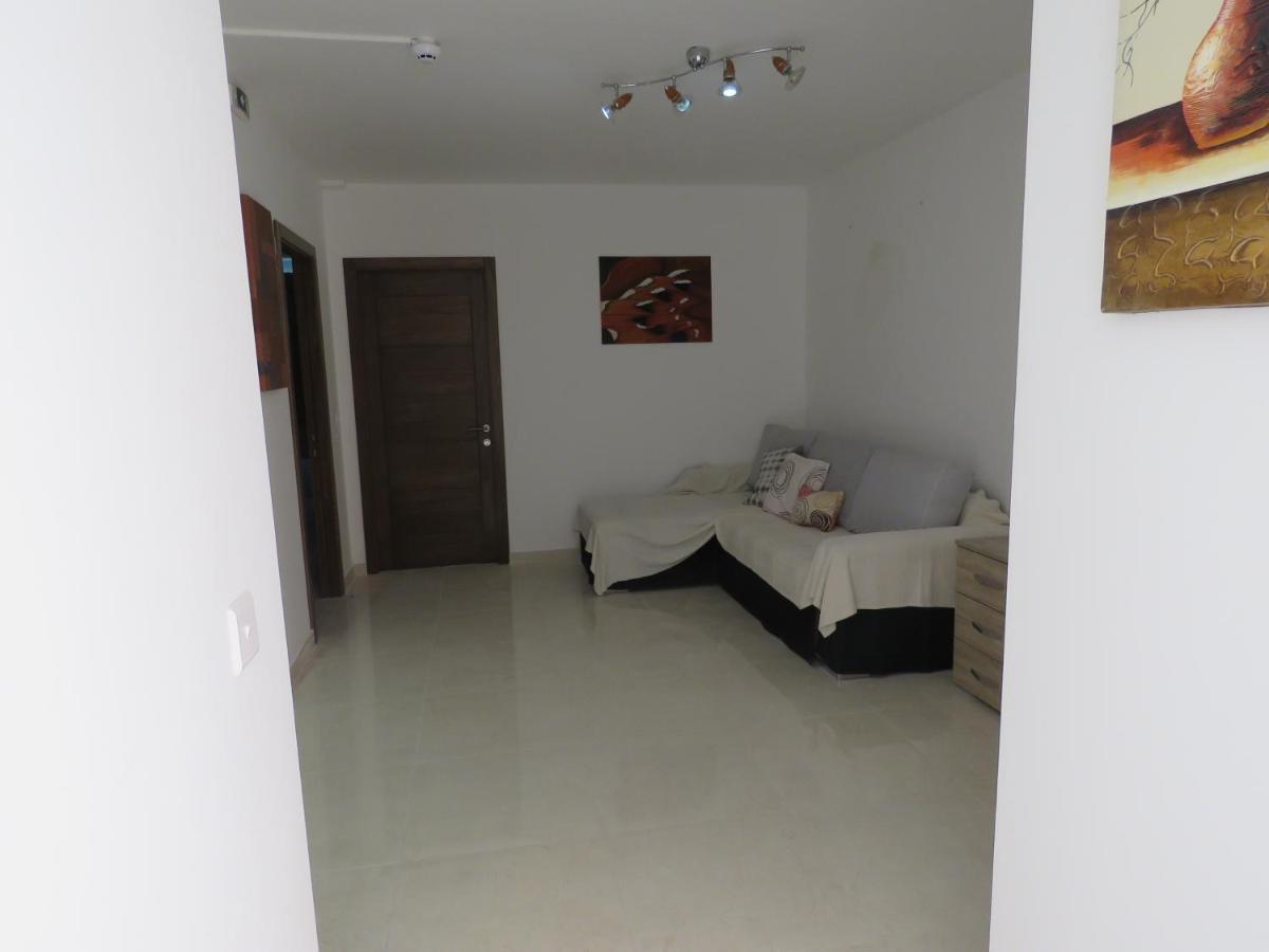 Aquamarine Sea Front Apartments - Second Floor Marsaskala Exteriör bild